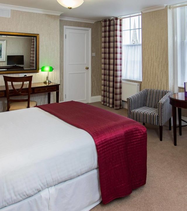 Hotel Accommodation Blackheath | The Clarendon Hotel